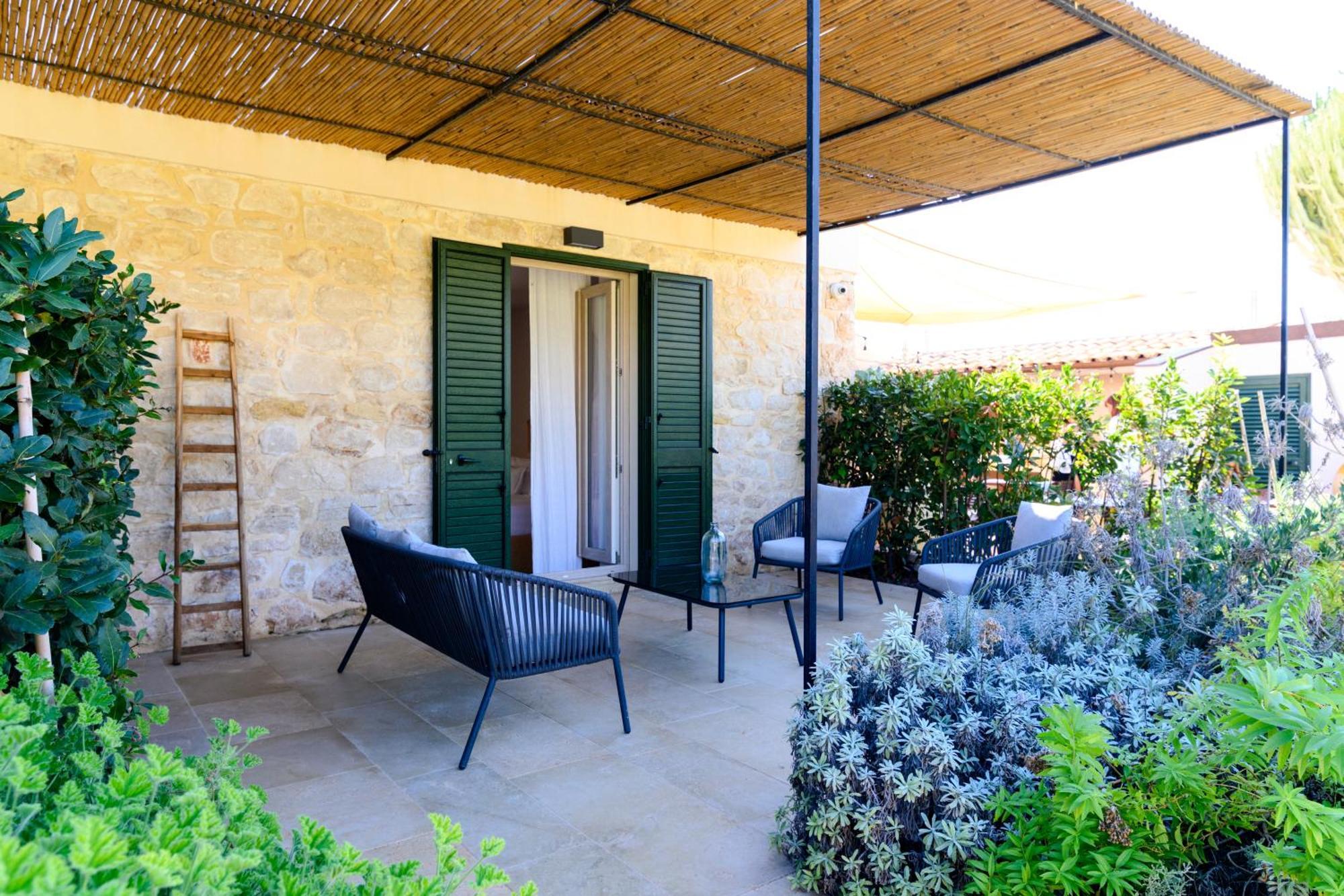Poggio Leano Boutique Hotel 多纳卢卡他 外观 照片